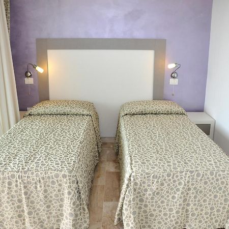 Gil'S Hotel Olbia Eksteriør billede