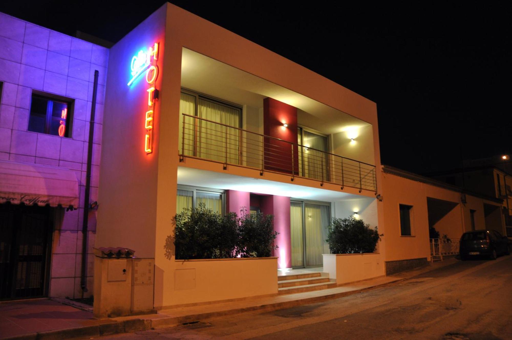 Gil'S Hotel Olbia Eksteriør billede